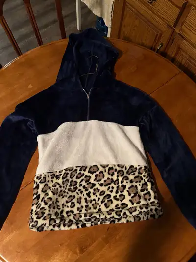 Women's Sweater, View more