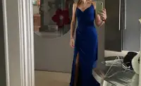robe de bal bleu royal