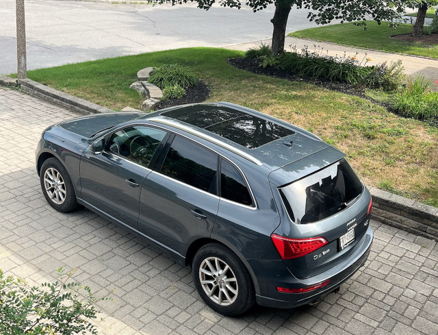2011 AUDI Q5 2.0T Quattro PREMIUM PLUS / PRESTIGE in Cars & Trucks in Ottawa