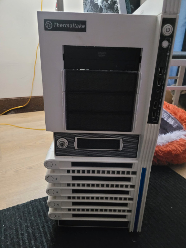 Streaming PC For Sale (Rare Discontinued Case) in Desktop Computers in Kamloops - Image 3