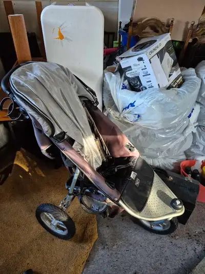FREE Valco Jogger!, View more