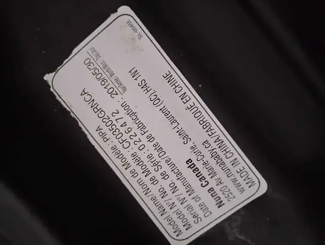 NUNA car seat in Strollers, Carriers & Car Seats in Hamilton - Image 5