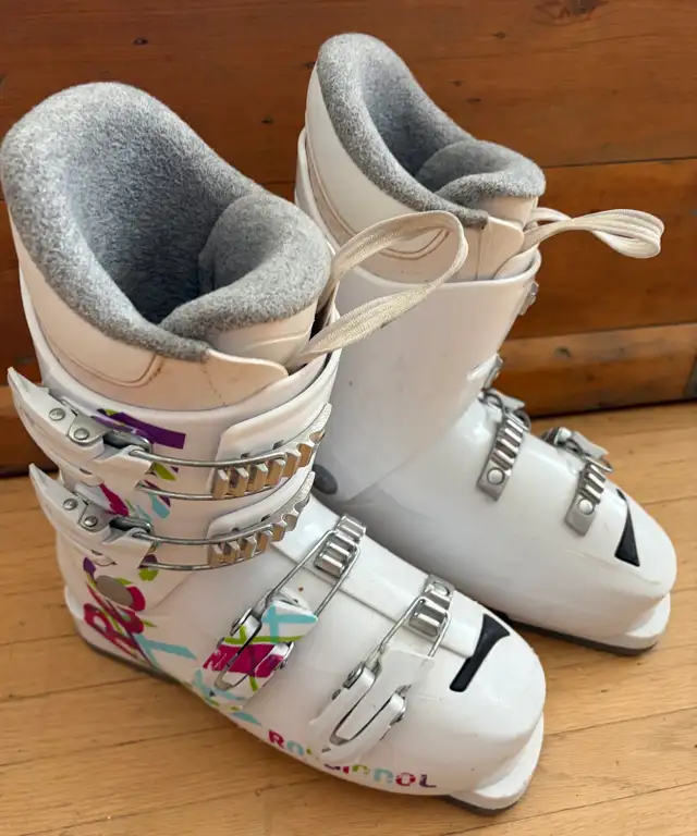 Ski Boots Rossignol in Ski in Calgary - Image 2