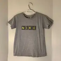 Vintage 90s Nike Spellout Logo Grey Short Sleeve T-Shirt Size S