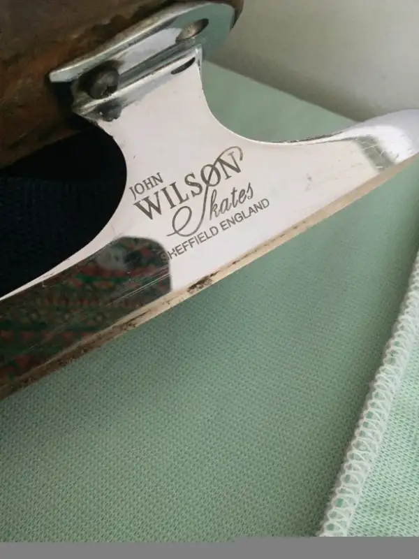 Ladies SP-Teri Pro Leather Figure Skates + Ace Blade - Size 6B in Skates & Blades in City of Toronto - Image 8