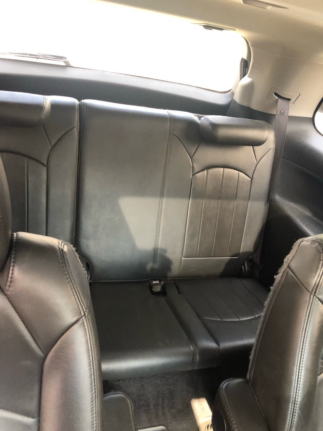 GMC acadia 2011 — photo 3