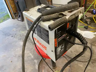 cleaning up my shop and downsizing. o have a Hobart airforce 250 ci plasma cutter, works great.