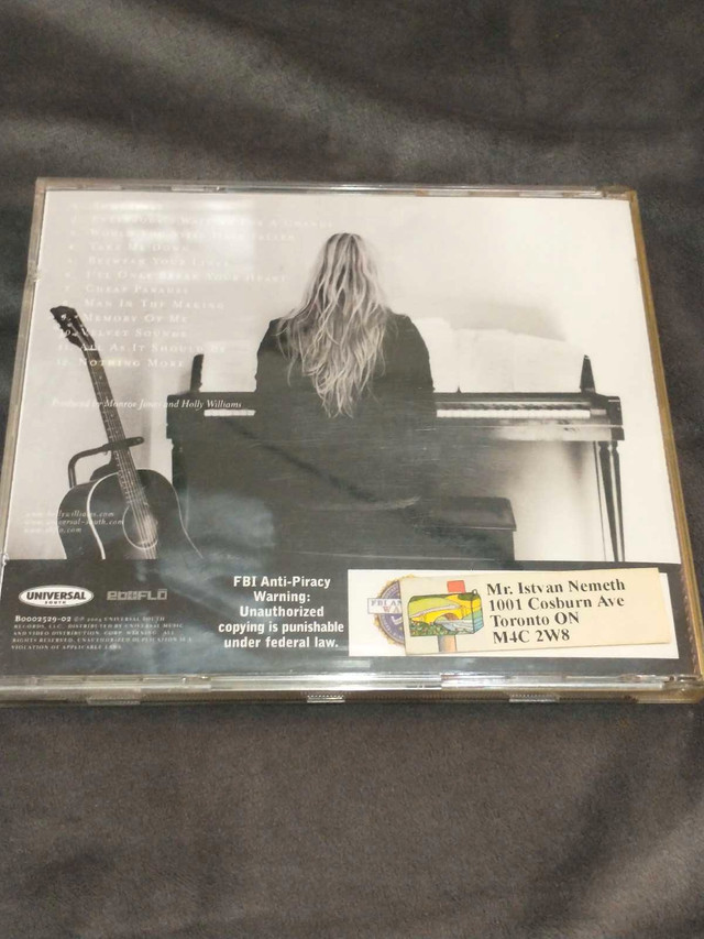 Holly Williams - The Ones We Never Know 2004 CD in CDs, DVDs & Blu-ray in City of Toronto - Image 2