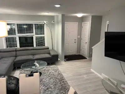 Room rental - New house - East Greens - Female only