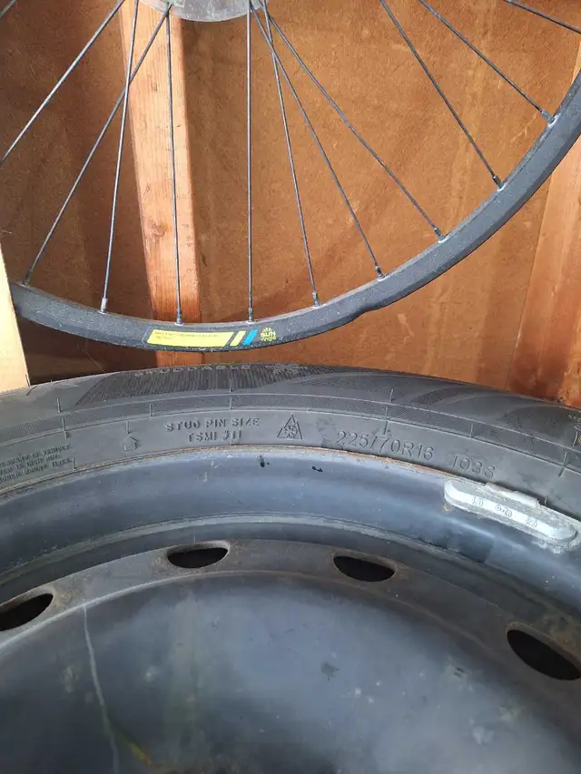 P225 70R 16 Snow Tires on Rims in Tires & Rims in Kawartha Lakes - Image 3