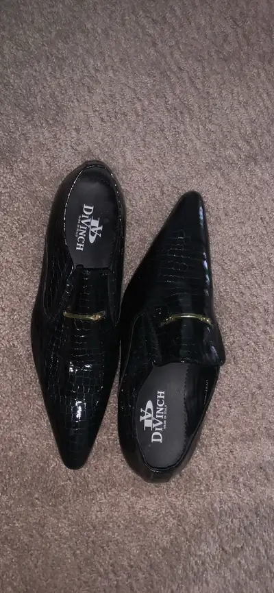 Divinch Shoes, View more
