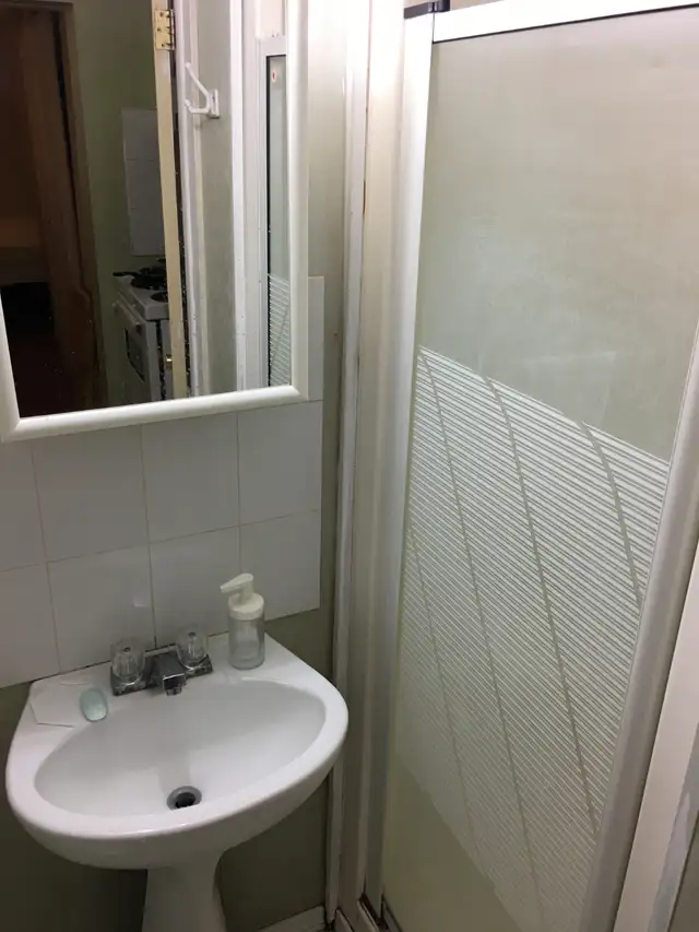 Bachelor basement studio @ Brchmnt-Sheppard near DVP/Fairview in Long Term Rentals in City of Toronto - Image 9