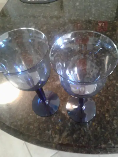 WINE GLASSES X 2, View more