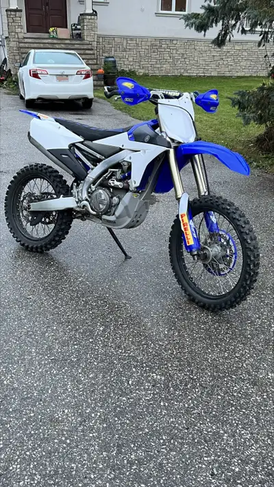 2015 Yamaha YZ450F Bondi Top, bottom and tranny rebuild with 33 hours on it Bike has 4000$ into it a...