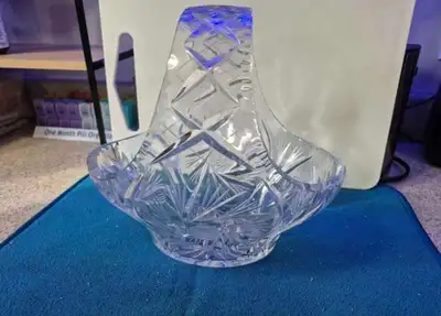 Crystal Basket Pinwheel Design 1950s, View more
