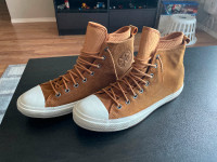 Size 12 converse brand new never been worn only tried on