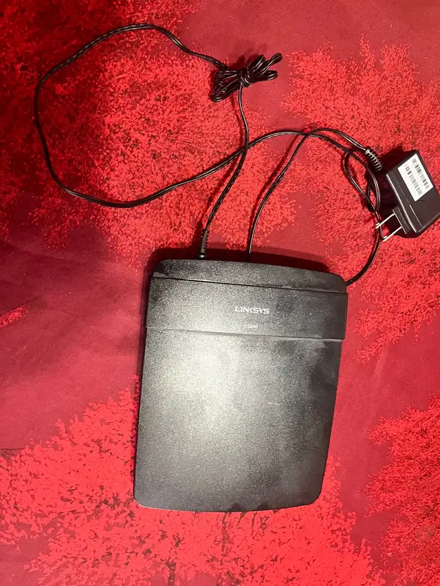 Linksys E1000 Router64363357115138120