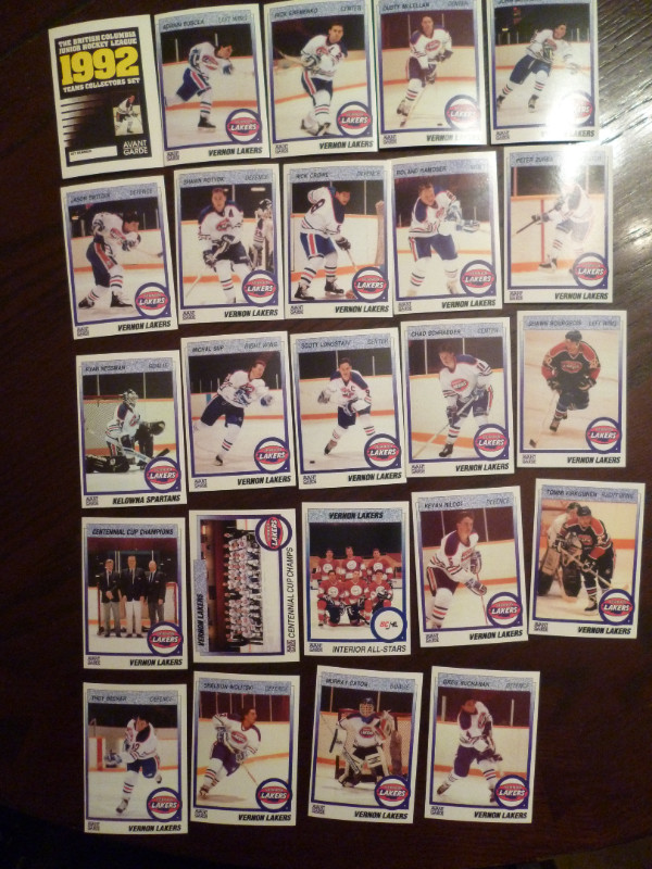 BCJHL 1992 Vernon Lakers card set of 23 dans Art et objets de collection  à Vernon - Image 2