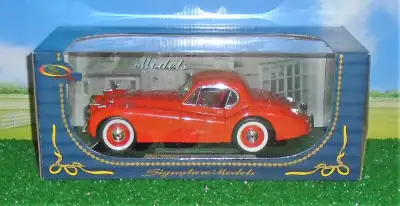 Rareté...Modèle Signature Models Diecast...Jaguar XK 120 flambante neuve dans boîte jamais déballée....