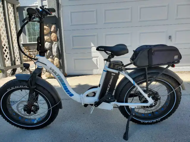 Volt Mariner Step- Thru E_ Bike in eBike in Calgary - Image 3