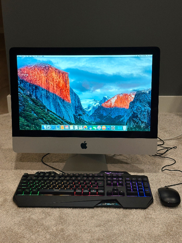 iMac 21.5” 2011 in Desktop Computers in Edmonton