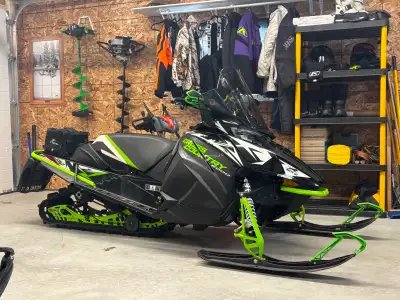I’m selling 4 sleds to make room for the new ones coming first sled is a 2018 cross country 600 in n...