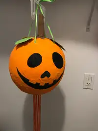 Halloween string piñata 