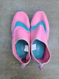 Girls' Water Shoes