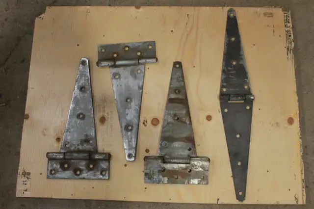 12" Hinges in Hardware, Nails & Screws in Kitchener / Waterloo - Image 2