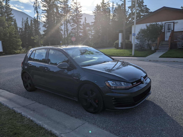 2015 Volkswagen Golf GTI in Cars & Trucks in Banff / Canmore - Image 3