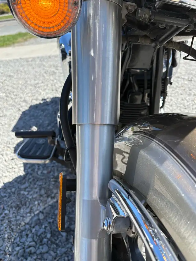 2004 Yamaha Silverado Roadstar in Street, Cruisers & Choppers in Peterborough - Image 8