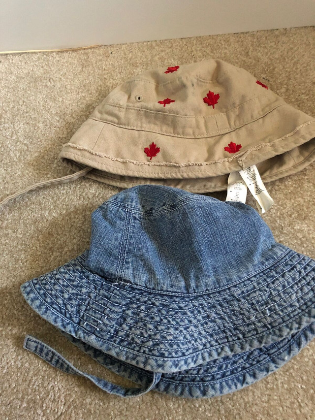 12 month to 3T hat in Clothing - 12-18 Months in Kitchener / Waterloo