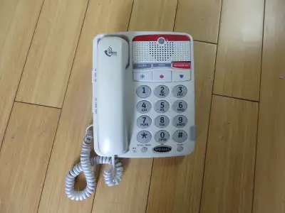 GE large button, volume control, speaker phone with voicemail. Perfect for seniors.