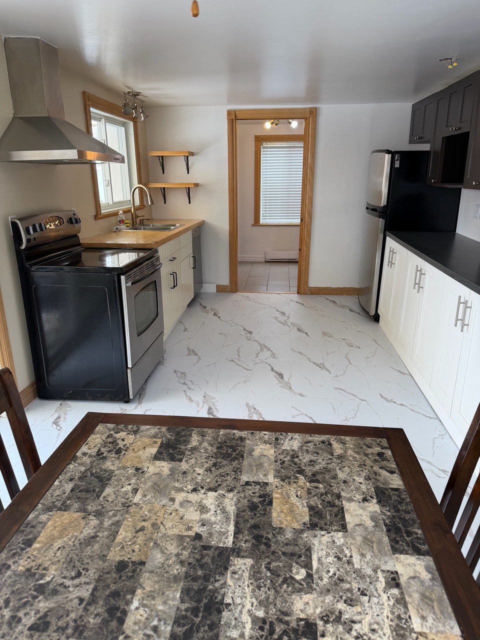 3 1/2 Meublé a louer | Long Term Rentals | West Island | Free local ...