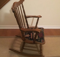 Children maple chair/rocker