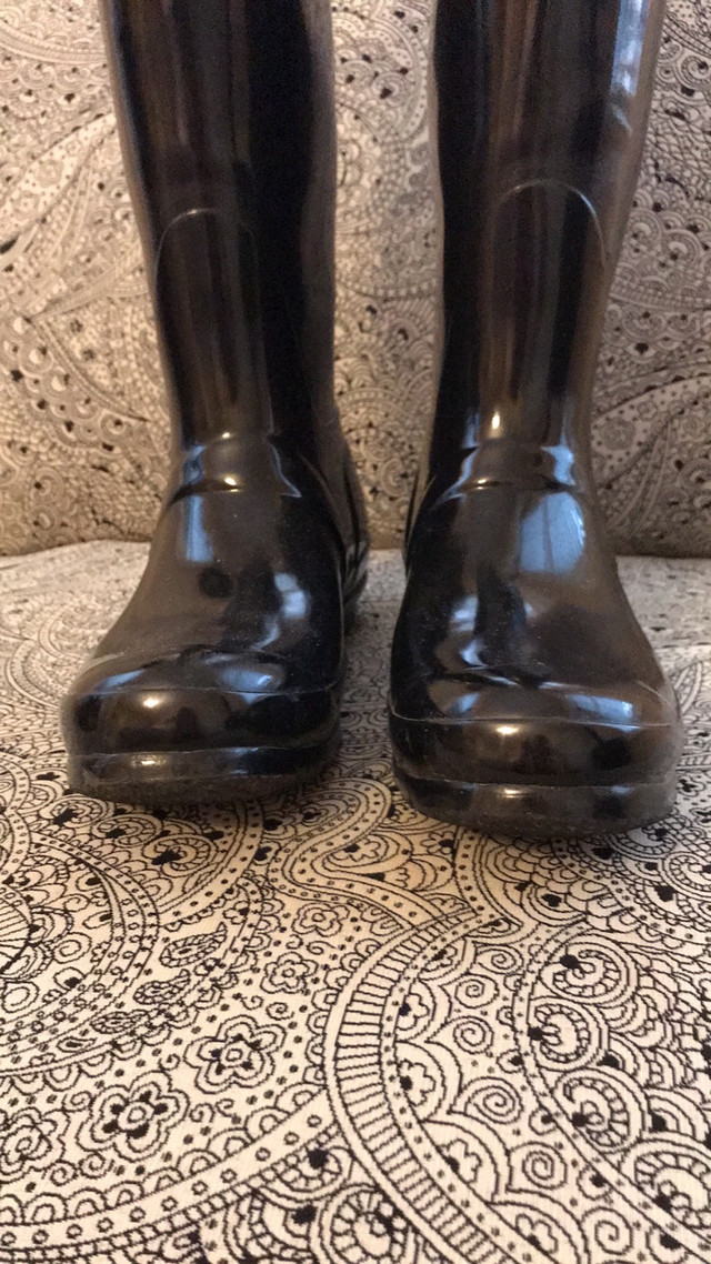 Women’s Hunter Boots Size 8 in Women's - Shoes in Markham / York Region - Image 3