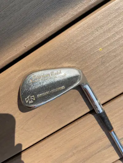 northwestern sand wedge right handed, View more