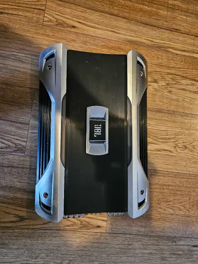 Selling a JBL GTO7001 monoblock amplifier in good condition. This is a solid, high-performance amp d...