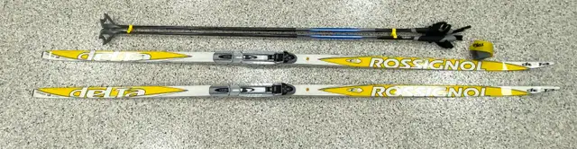 CROSS COUNTRY SKIS, BOOTS, POLES PACKAGE in Ski in Calgary - Image 3