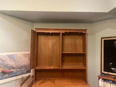 Solid Maple Hutch for desk manufactured by Vilas, View more