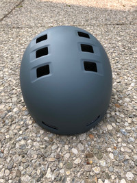 Raleigh Detour Bike Helmet adult size