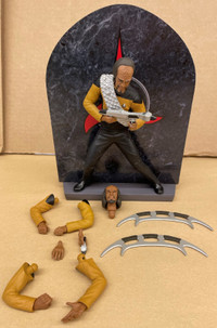 Diamond Select Toys Star Trek Select: Lt. Worf Action Figure