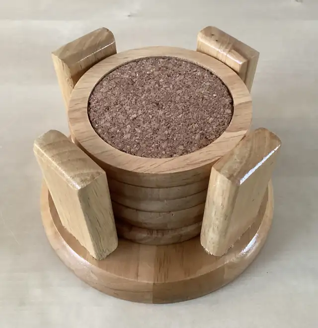 Set of 6 Wood and Cork Coasters with Wood Stand in Kitchen & Dining Wares in West Island - Image 2