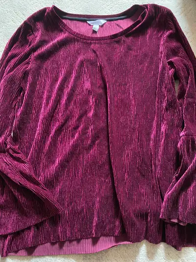 New Northern Reflections velour top xl, View more