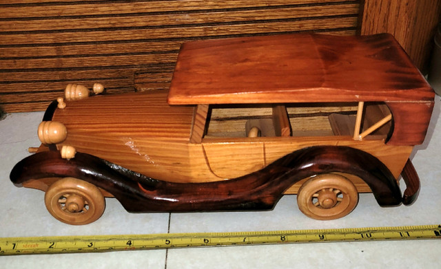Wooden car in Toys & Games in Lethbridge
