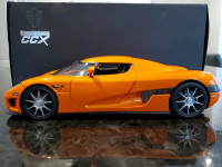 1:18 Diecast Autoart Signature Koenigsegg CCX Orange Rare!