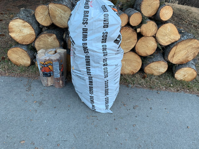 Firewood for sale$25 approx 6CU FTready to burn + free kindling in Fireplace & Firewood in Calgary - Image 4