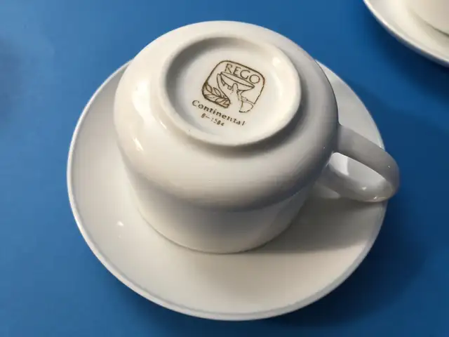 Vintage White Rego Continental Coffee Tea Cups w/Saucers63793682753409123