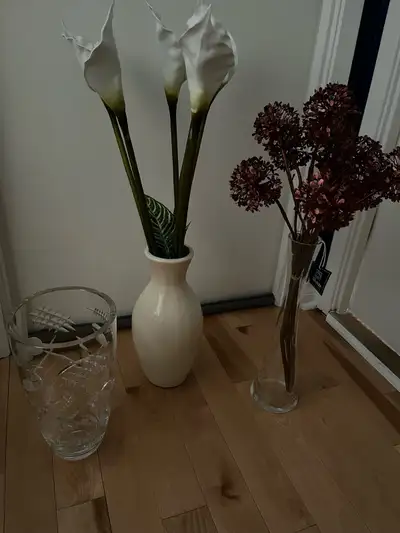 vases et fleurs , View more