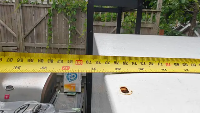 Sears -white 2-door, bottom freezer refrigerator in Refrigerators in City of Halifax - Image 8